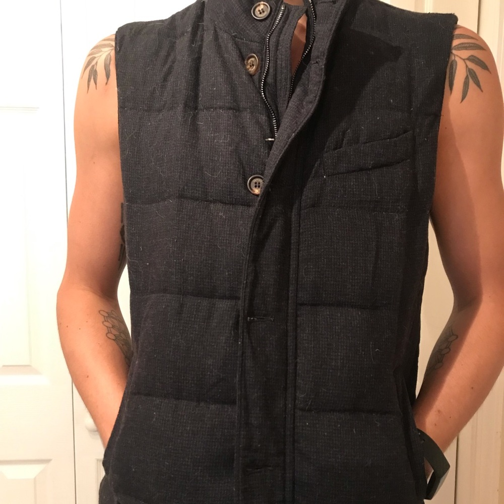 New Eleventy Vest